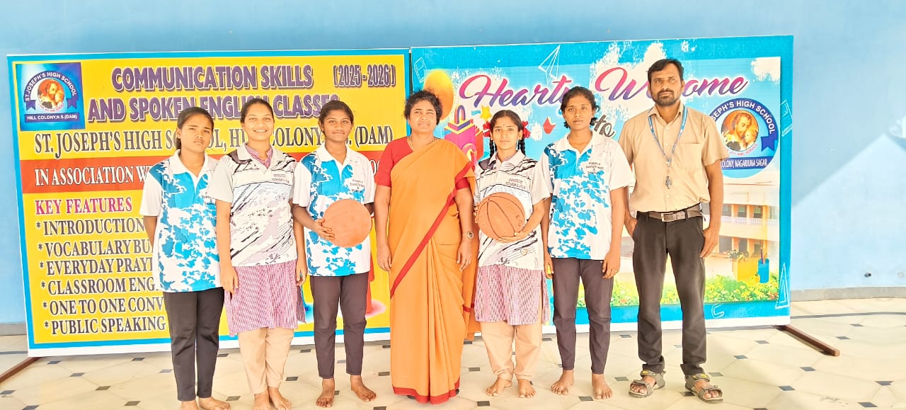 రాష్ట్రస్థాయి బాస్కెట్ బాల్ టోర్నమెంట్ కి ఎంపికైన సెయింట్ జోసెఫ్ హై స్కూల్ విద్యార్థులు