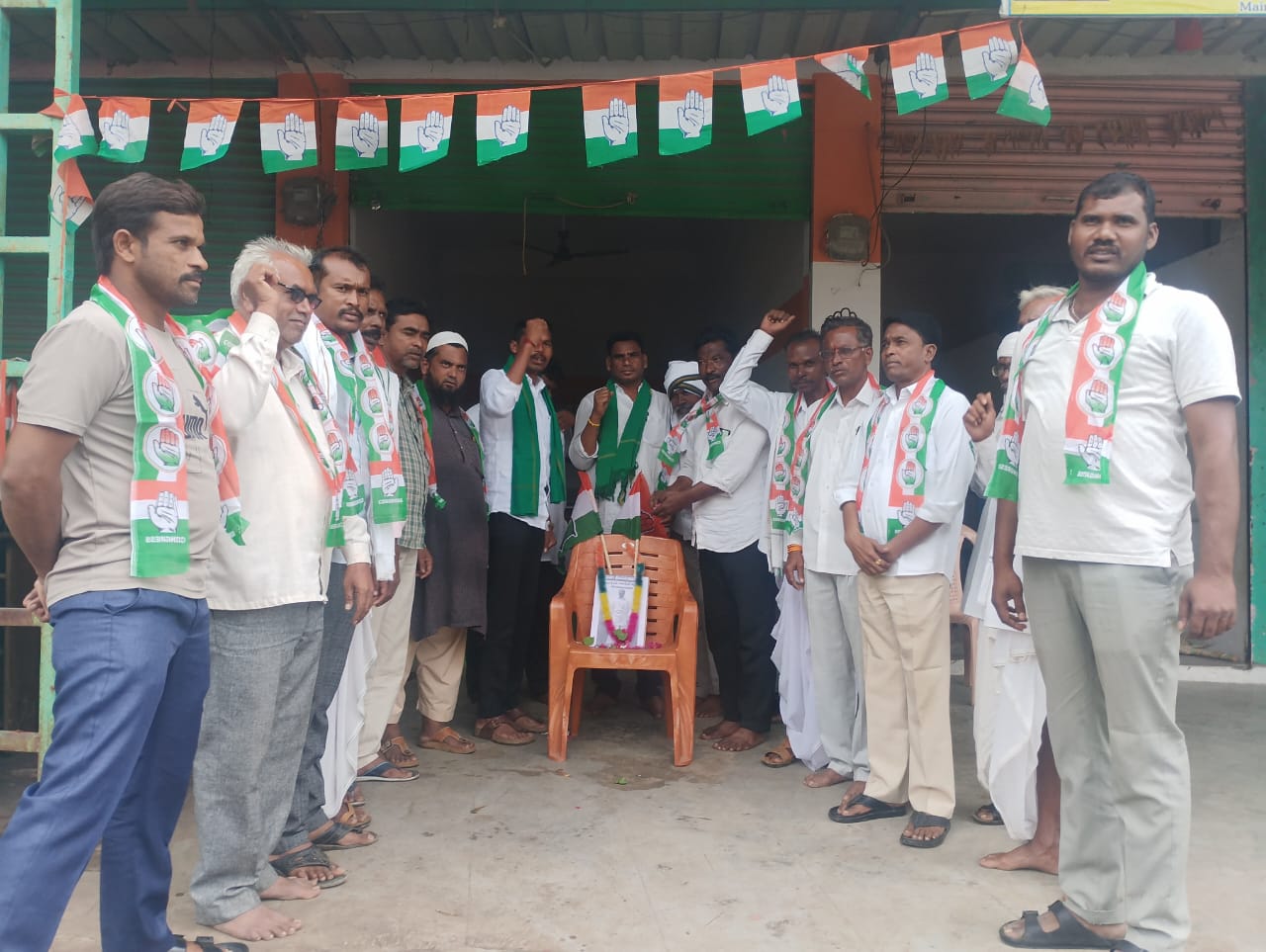 వై ఎస్ ఆర్ సేవలు చిరస్మణీయం.మార్కెట్ కమిటీ చైర్మన్ కుడ్మెత విశ్వనాథ్ రావ్.