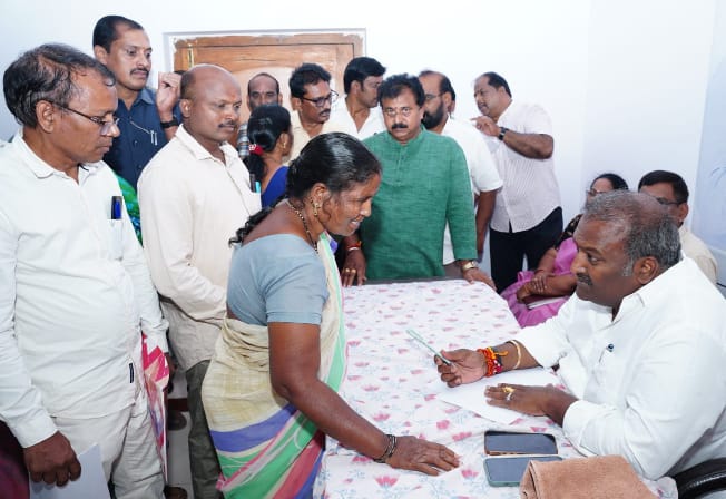 సమస్యలు పరిష్కరించేందుకే జనవాణి