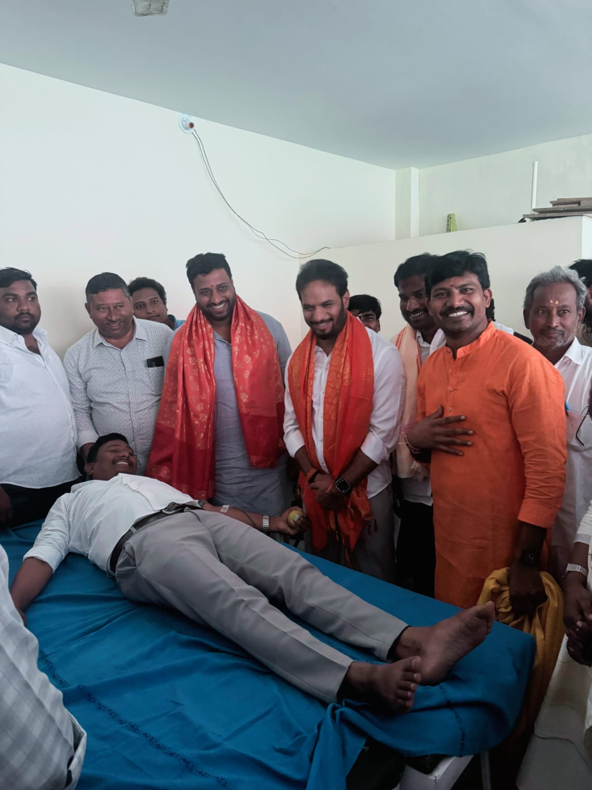 రక్తదానం చేస్తే ప్రాణదానం చేసినట్టుగా భావించాలి ఎమ్మెల్సీ అంజిరెడ్డి, రవి కుమార్ యాదవ్