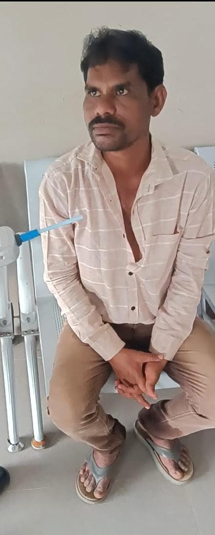 పోలీసులపై దురుసుగా ప్రవర్తి తీస్తే ఎవరిదైనా ఇదే గతి
