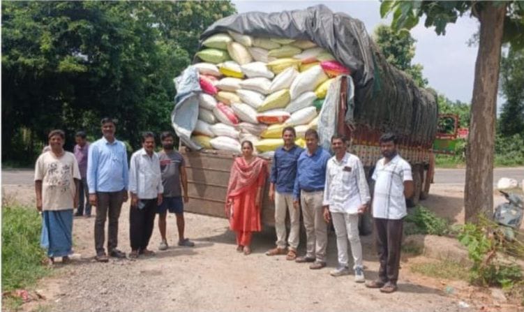 భారీగా పీడీఎస్ బియ్యం స్వాధీనంఒడిశాకు అక్రమంగా తరలిస్తున్న