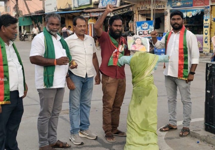 .జాగృతి కార్యకర్తల పై చట్టపరమైన చర్యలు తీసుకోవాలని