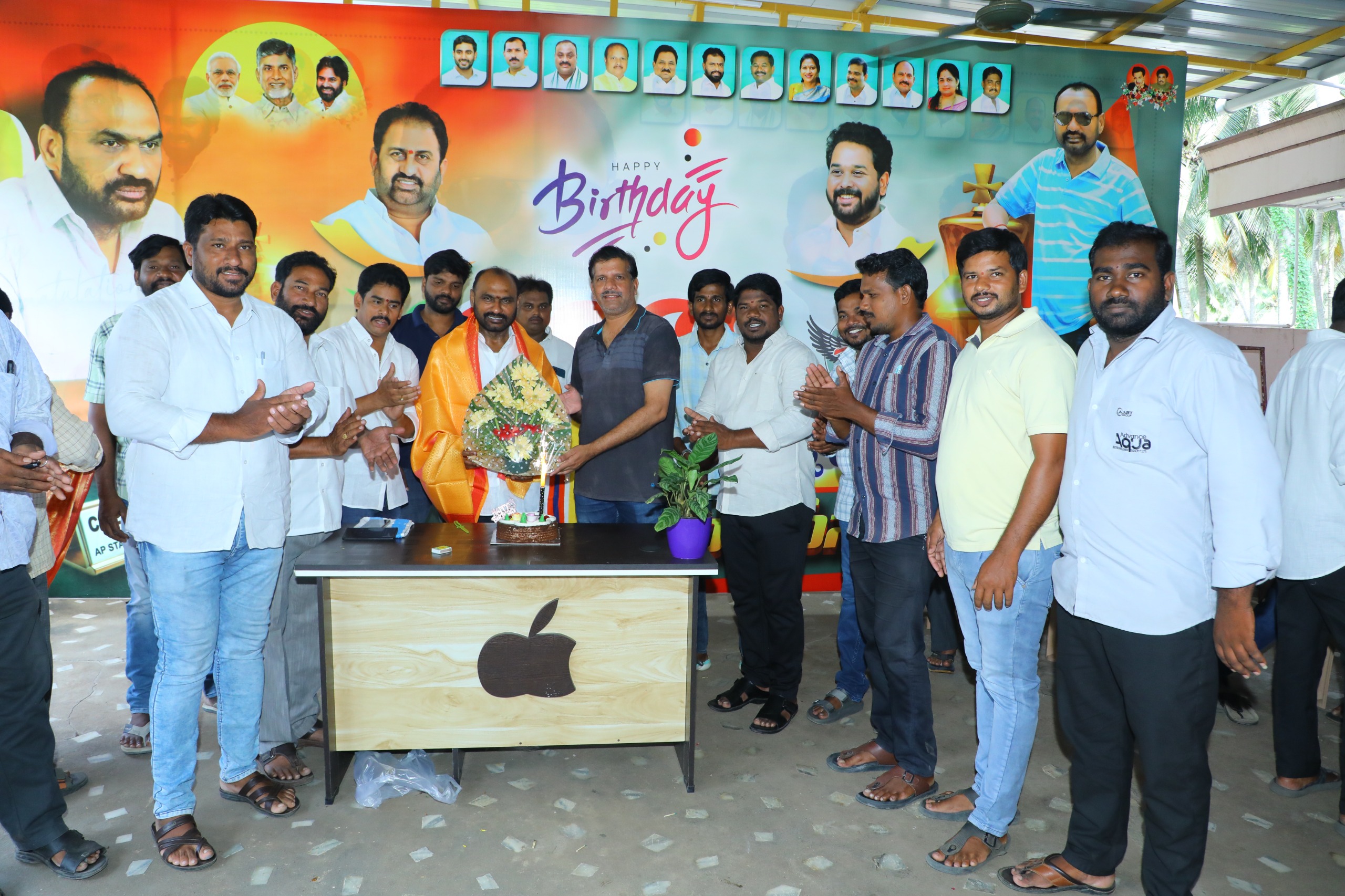 రాష్ట్ర ఎస్సీ కార్పొరేషన్ డైరెక్టర్ చెల్లి అశోక్ పుట్టినరోజు వేడుకలు ఘనంగా జరిగాయి.