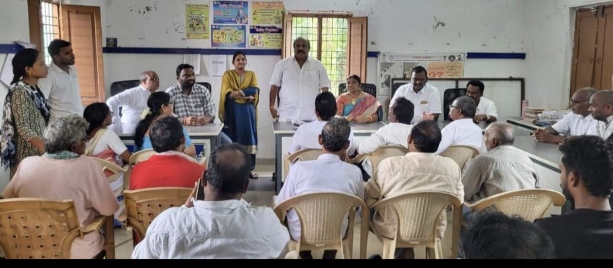 పి ఫోర్ పై సచివాలయంలో కూటమి నాయకులకు అవగాహన -మాదంశెట్టి నీలబాబు