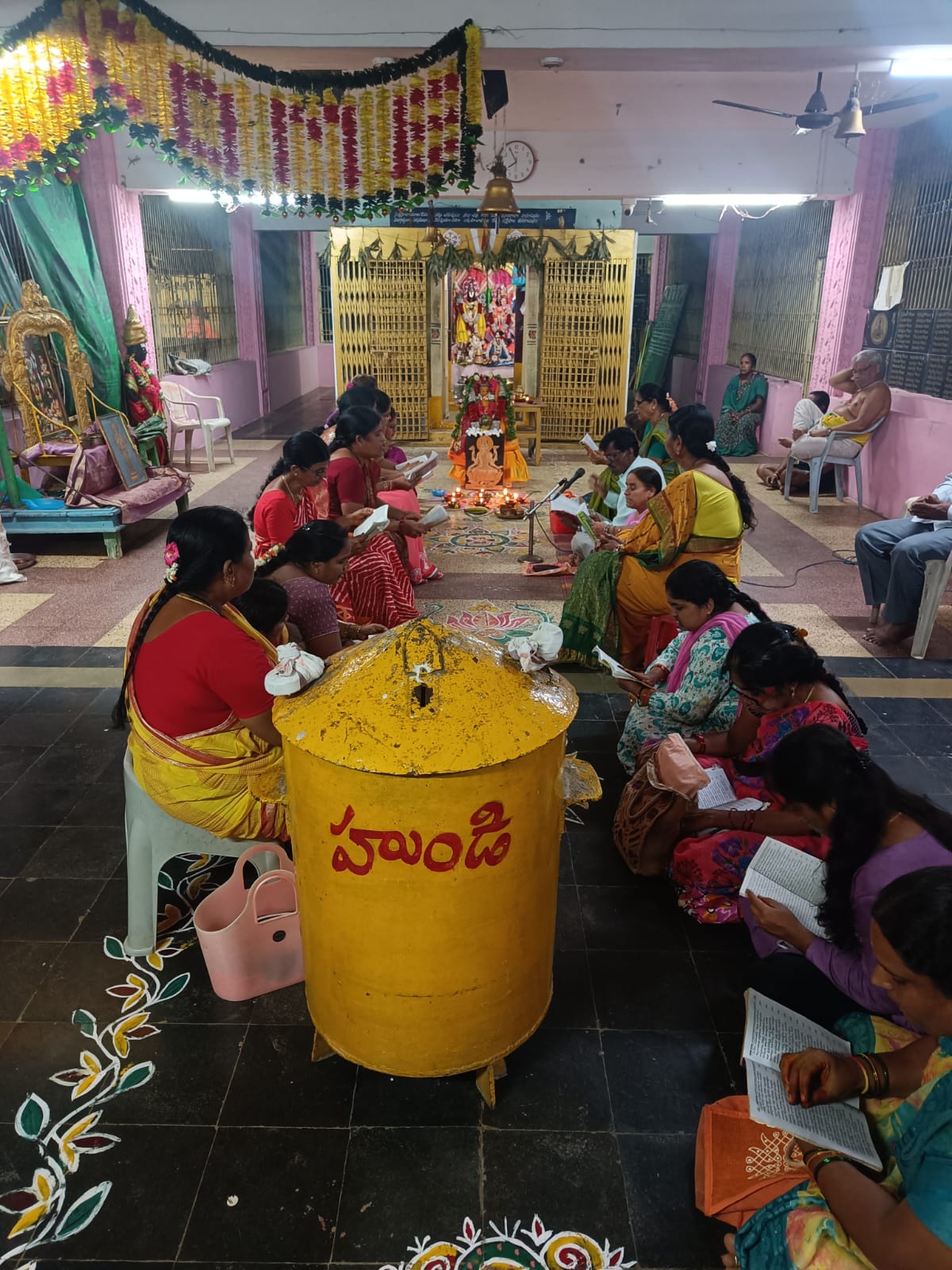 సత్యనారాయణ స్వామి దేవాలయంలో 29 న ప్రత్యేక పూజలు
