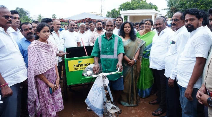 కోహెన్స్ లైఫ్ సైన్సెస్ వారి సిఎస్ఆర్ నిధులతో 40 రిక్షాలు పంపిణీ