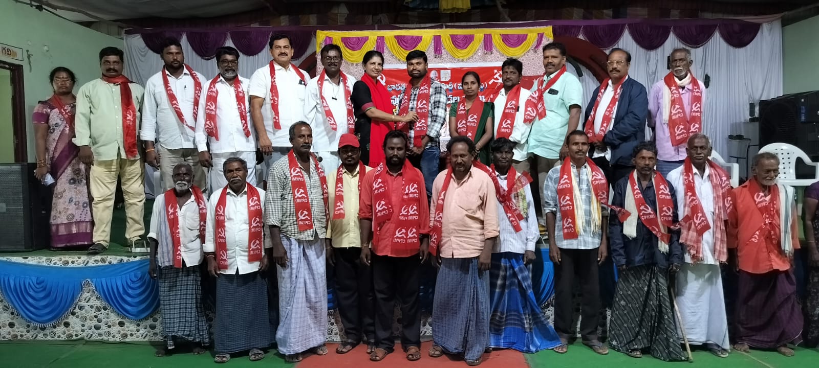 మతతత్వ శక్తుల నుండి దేశాన్ని కాపాడుకుందాం