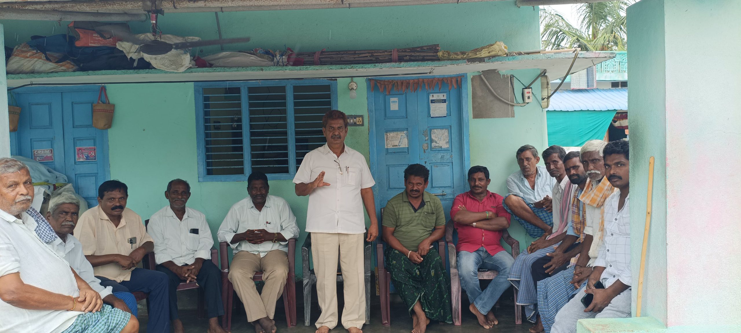 వాగ్దానాలు చేసి ఆచరణలో పూర్తిగా విఫలం