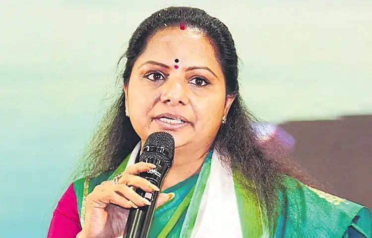తెలంగాణలో కొత్త నాయకత్వం…లీడర్‌ ఆకాశం నుంచి ఊడిపడడు