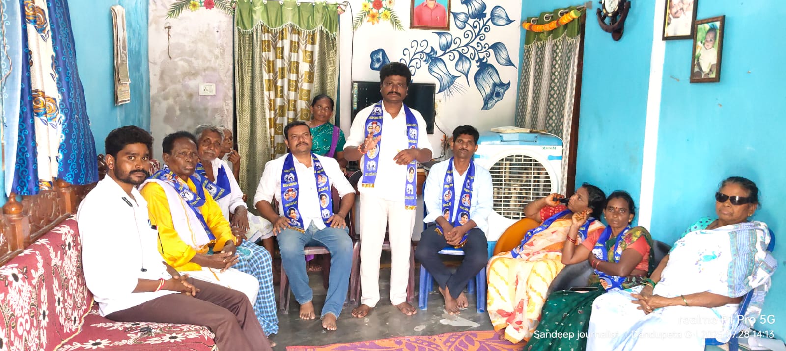 బిఆర్ఎస్ పార్టీ నాయకత్వానికి సిగ్గులేదు, కాంగ్రెస్ పార్టీ నాయకత్వానికి సోయిలేదు…