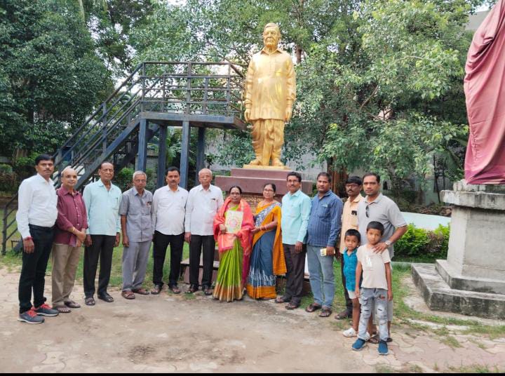 కవయిత్రి ఎడ్ల లక్ష్మికి సన్మానం