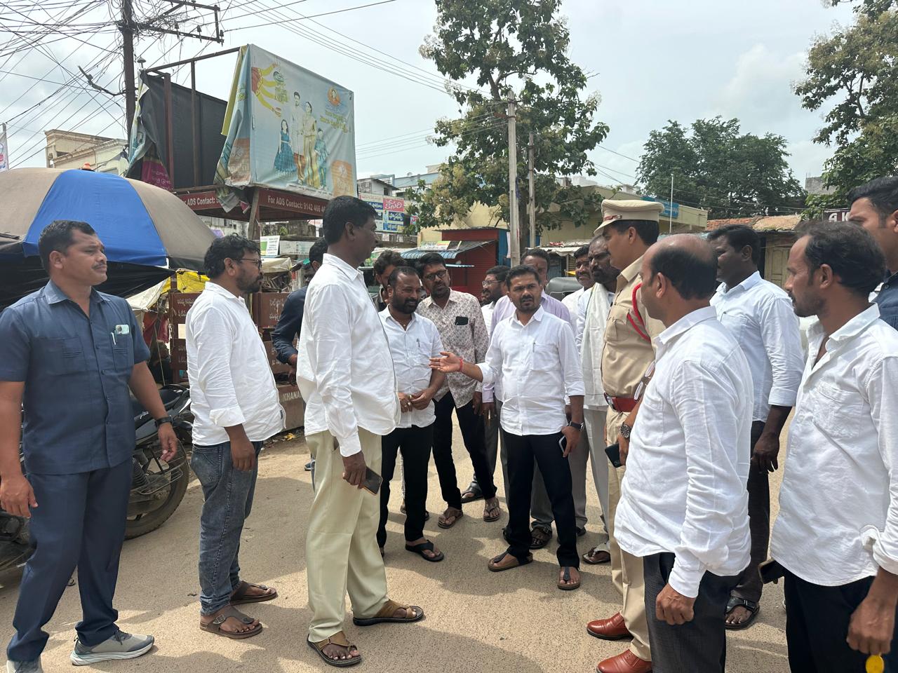 జనహిత పాదయాత్ర రూట్ మ్యాప్ పరిశీలన