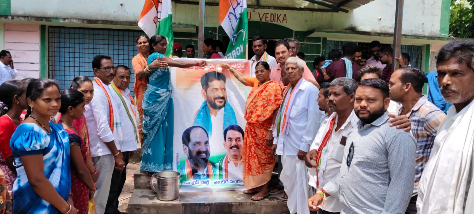 పేద ప్రజల కడుపు నింపడమే ప్రజా ప్రభుత్వ లక్ష్యంపేద ప్రజలకు సంక్షేమ ఫలాలు ఇవ్వడమే ప్రజా ప్రభుత్వ లక్ష్యం