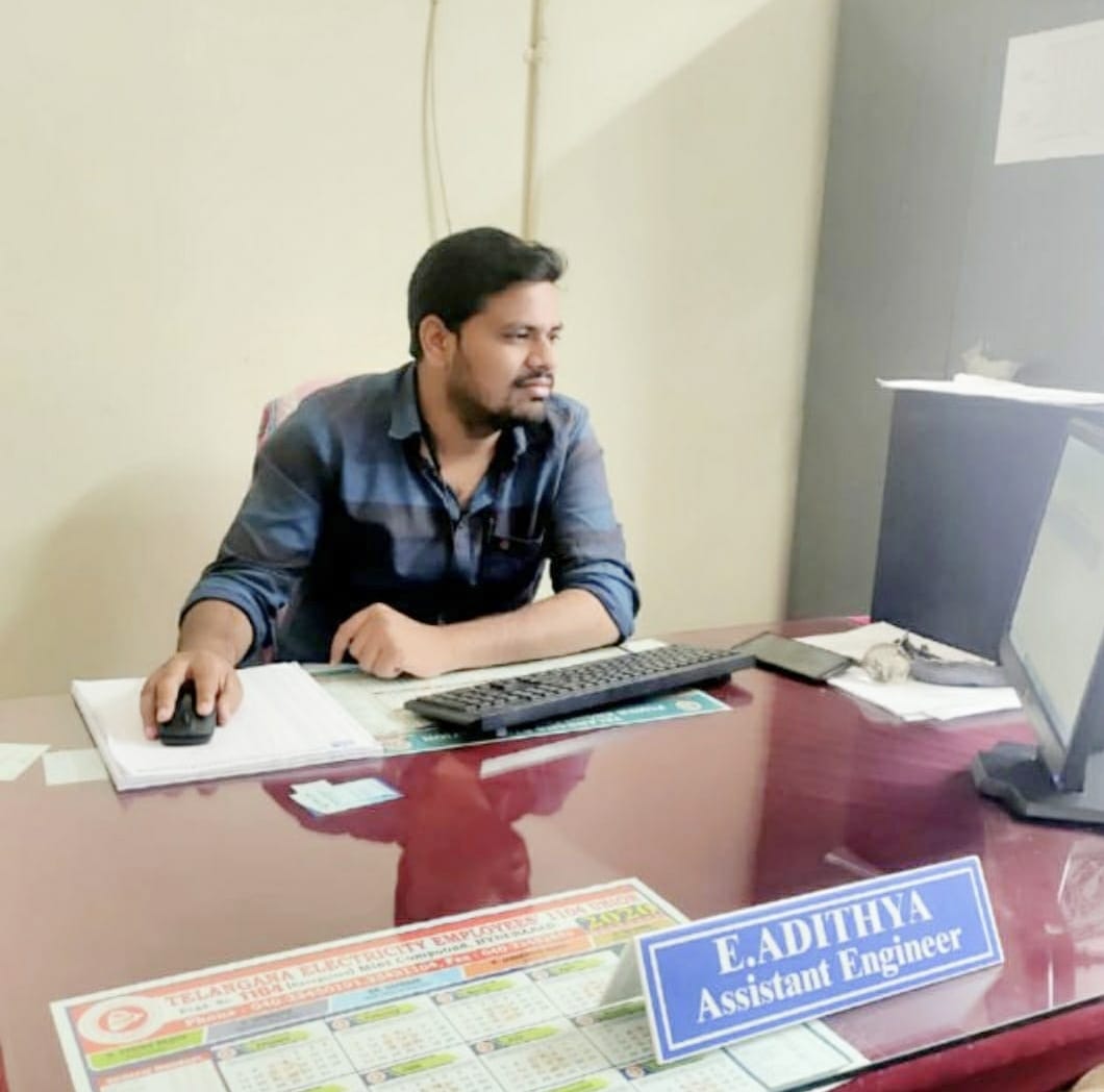 విద్యుత్ వినియోగదారులు అప్రమత్తంగా ఉండాలి దౌల్తాబాద్ ఏఈ ఆదిత్య