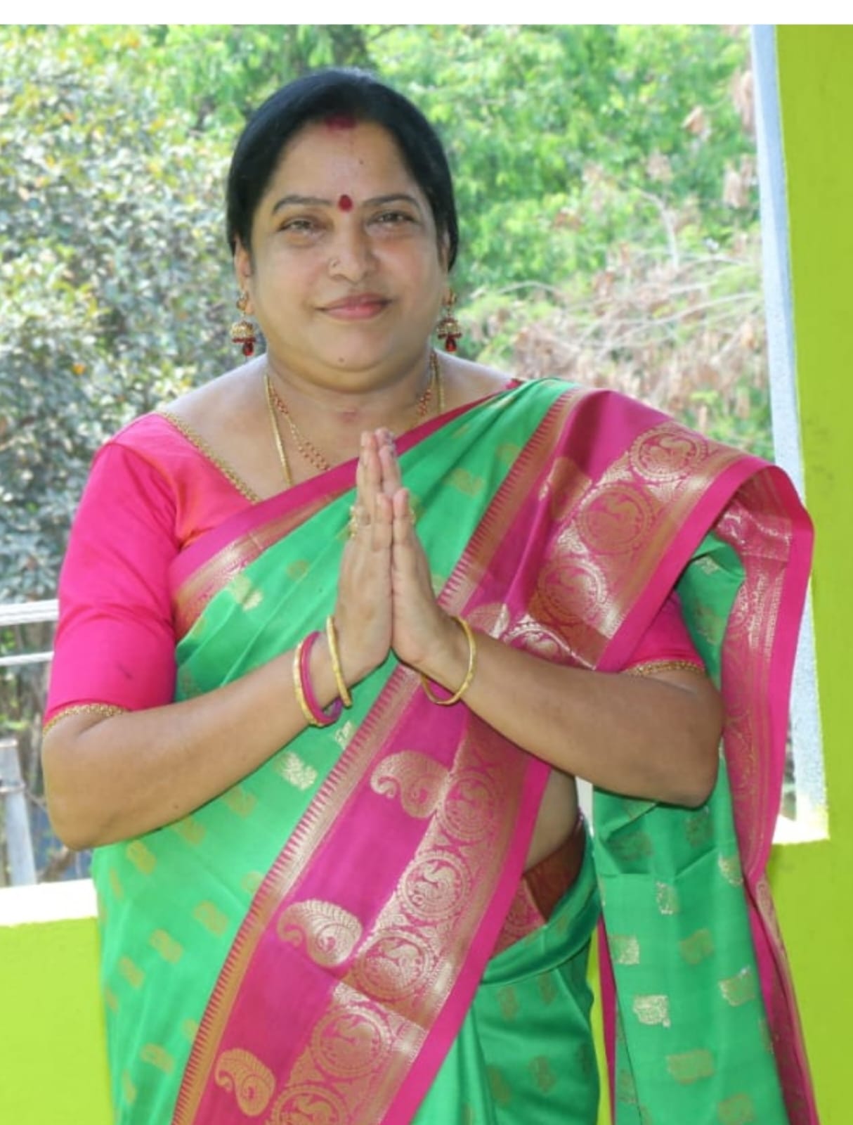 మతిస్థిమితం లేని మనిషిని ఆదరించండి