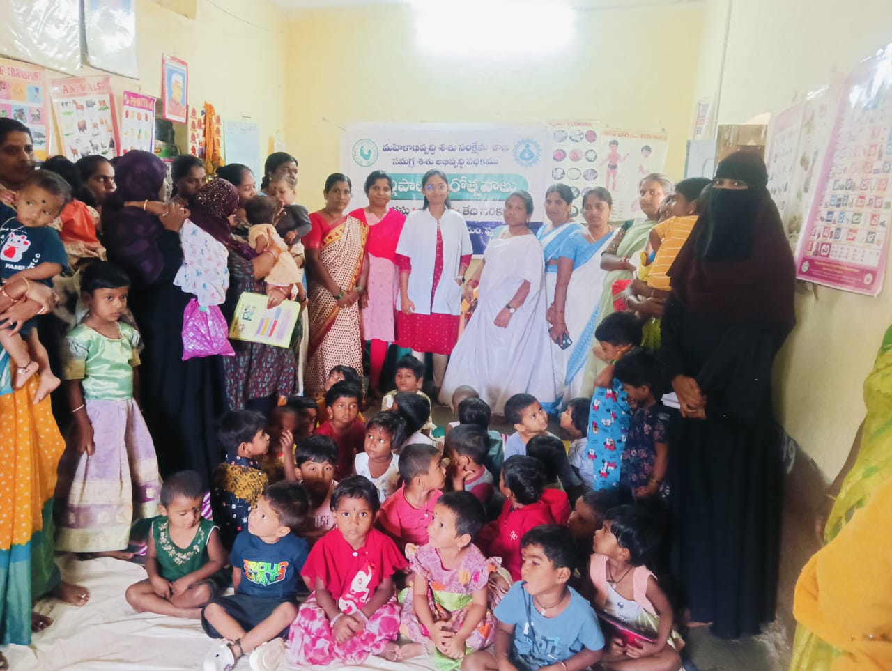 పెద్ద ఉమంతాల గ్రామంలో తల్లిపాల వారోత్సవాలు.