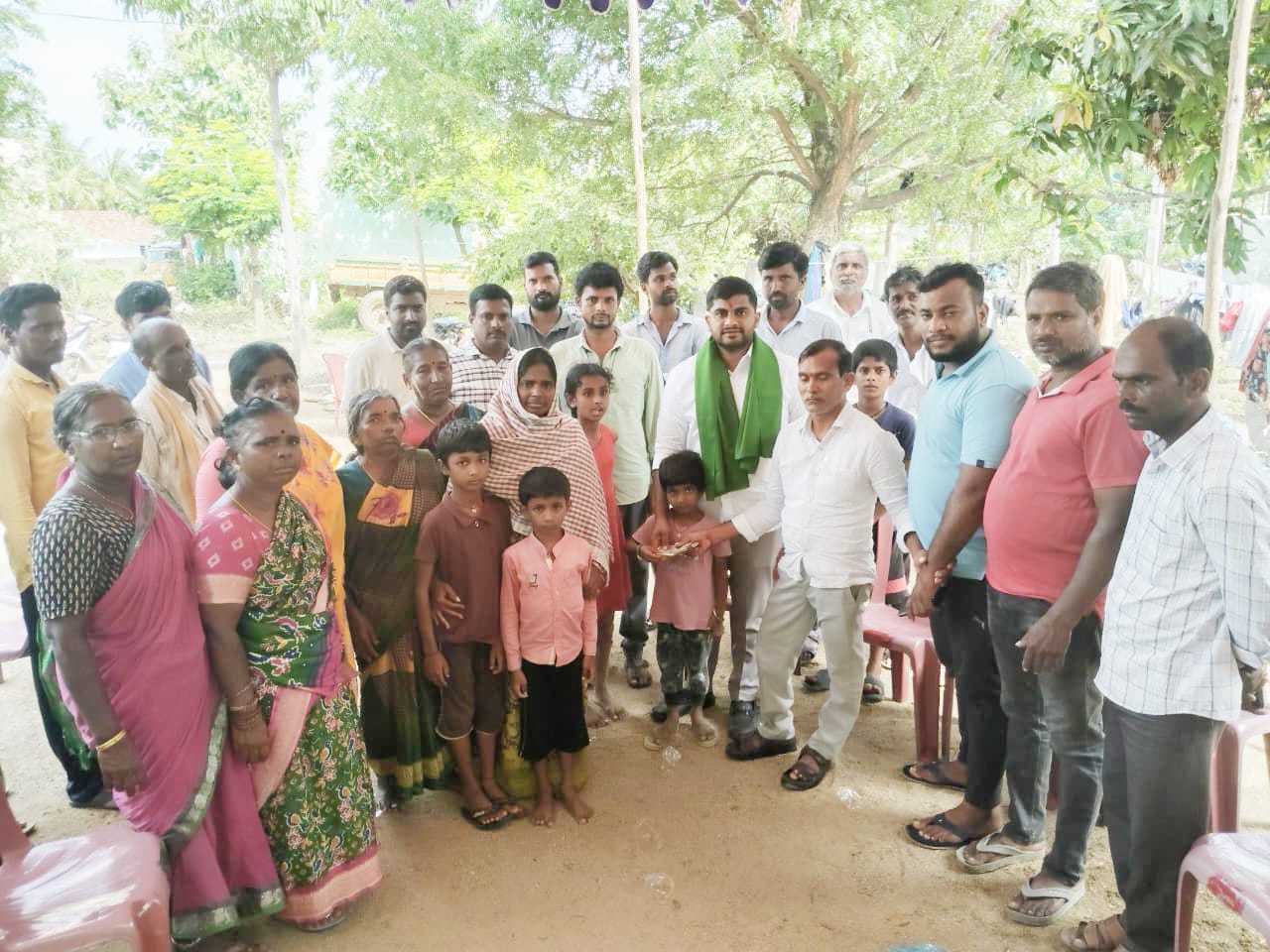 ఆపదలో అండగా…శివారెడ్డి