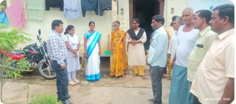 ప్రతి ఒక్కరూ పరిసరాల పరిశుభ్రత పాటించాలి