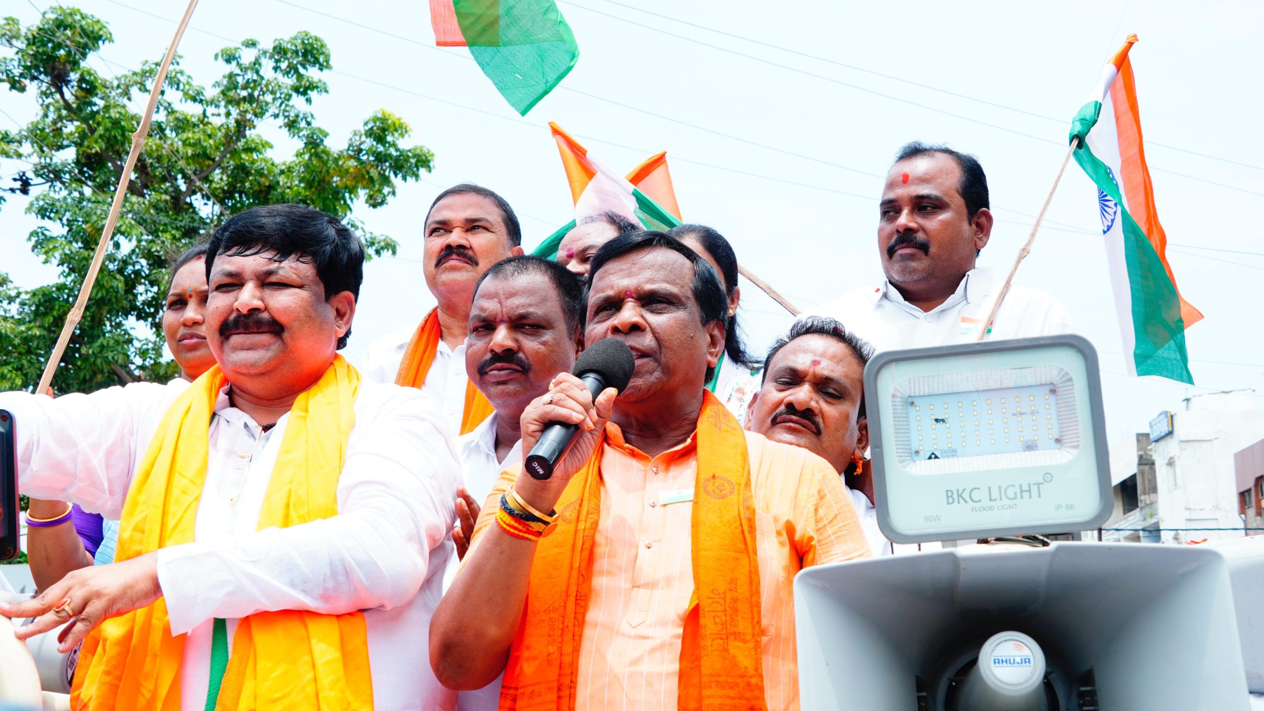 జాతీయత,దేశభక్తి, ఐక్యతను చాటిచెప్పే విదంగా భారీ తిరంగా ర్యాలీ నిర్వహించిన -బిజెపి..!