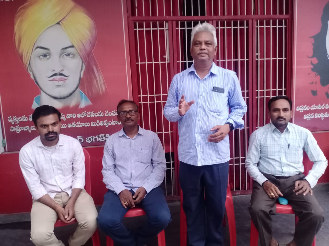 నూతన మూల్యాంకన విధానం పునః పరిశీలించాలి- ఎస్టీయూ