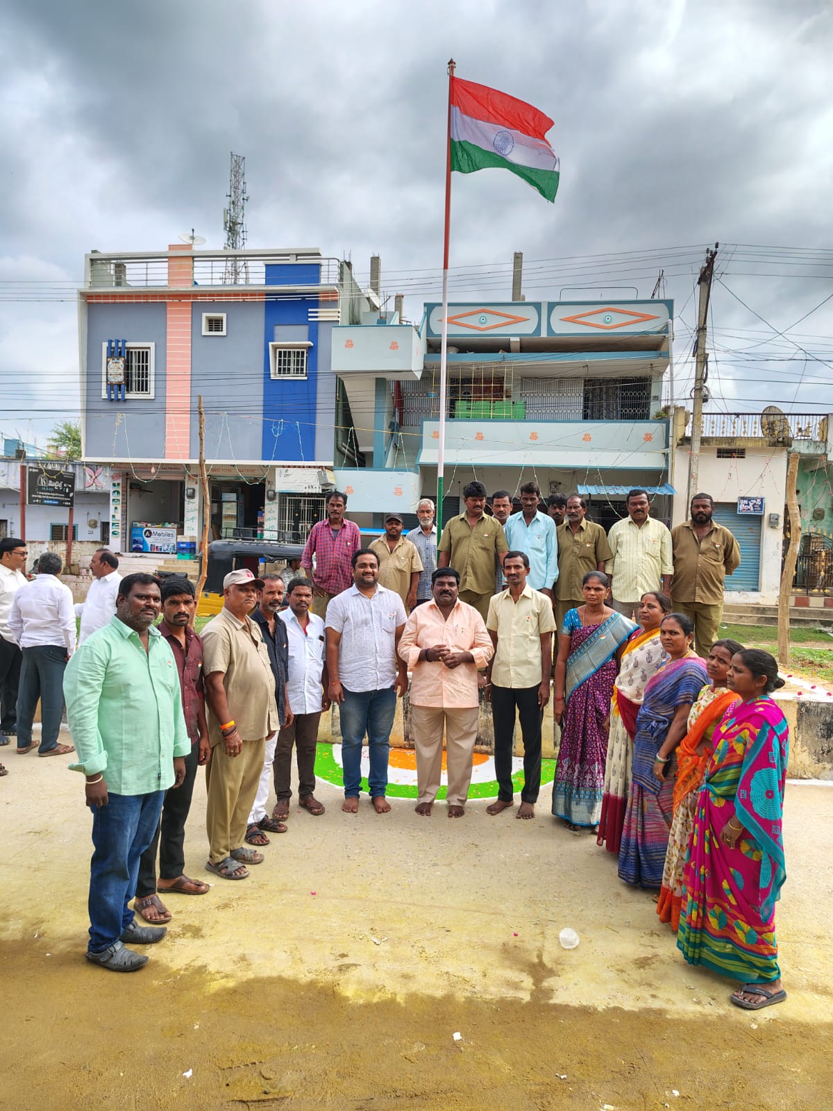 ఘనంగా స్వతంత్ర దినోత్సవ వేడుకలు