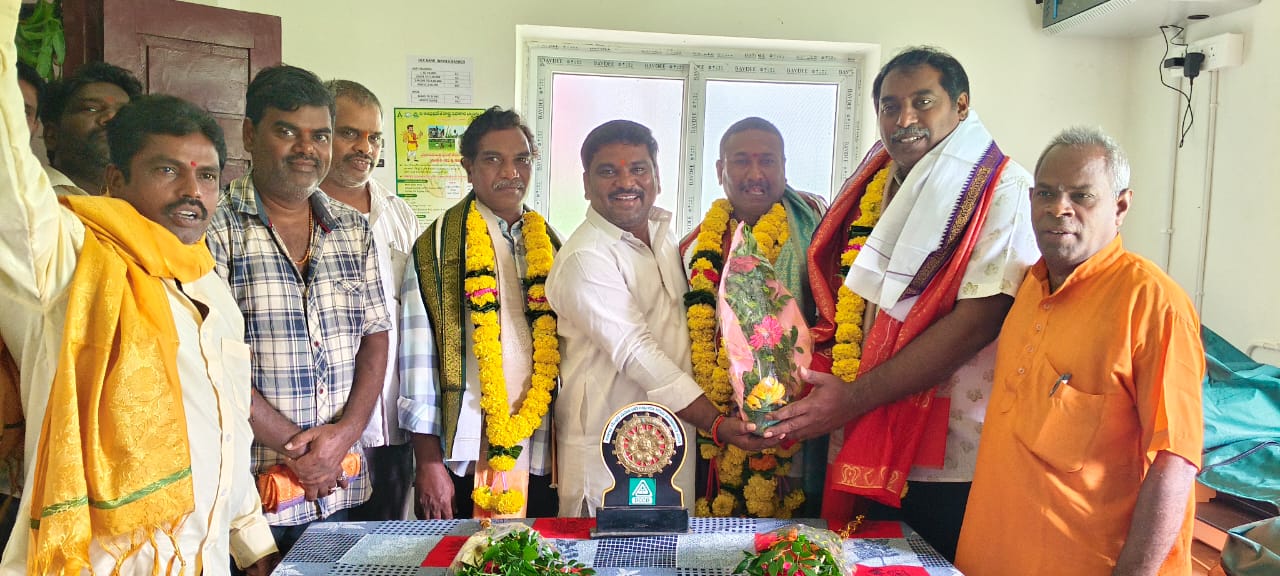 కె.జగన్నాధపురం సొసైటీ చైర్మన్ గా నల్లా శ్రీను