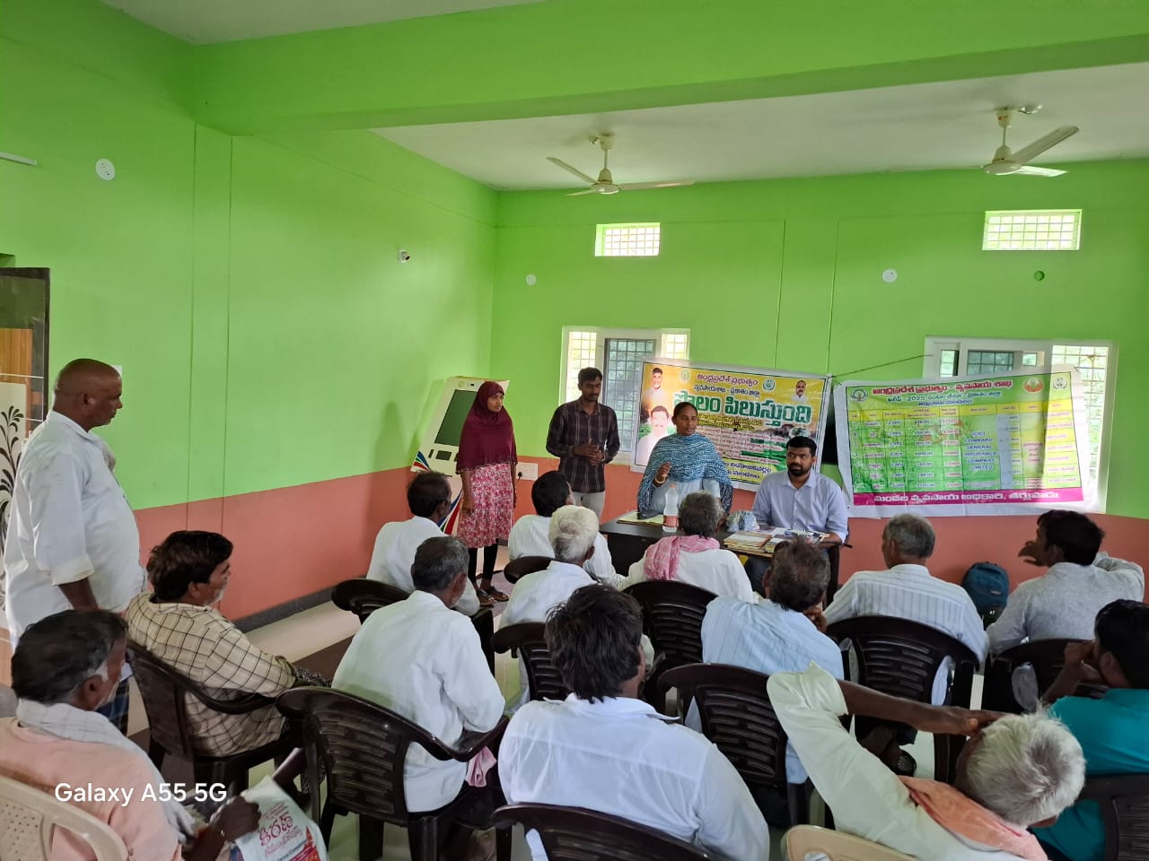 తర్లుపాడు మండలంలోని చెన్నారెడ్డిపల్లి నాయుడు పల్లి గ్రామాలలో పొలం పిలుస్తుంది కార్యక్రమం