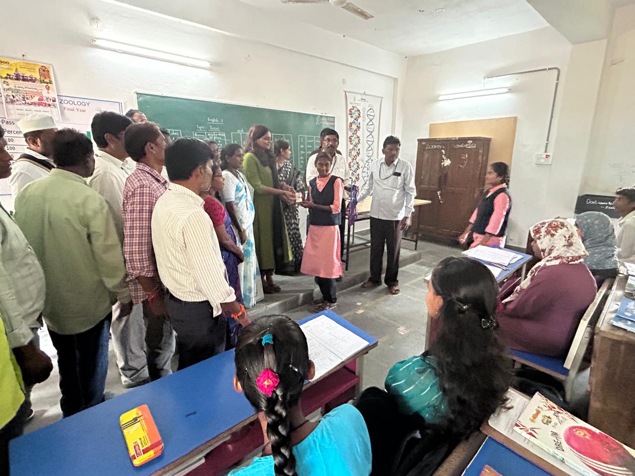 జిల్లా అడిషనల్ కలెక్టర్ ప్రభుత్వ జూనియర్ కళాశాల సందర్శన