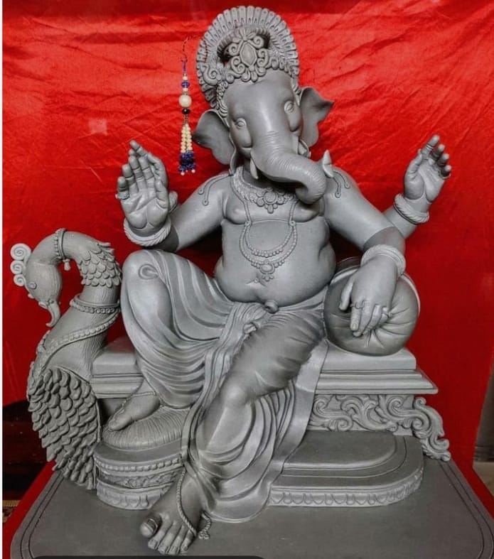 పర్యావరణ పరిరక్షణ కోసం మట్టి గణపతినే పెట్టంలి?