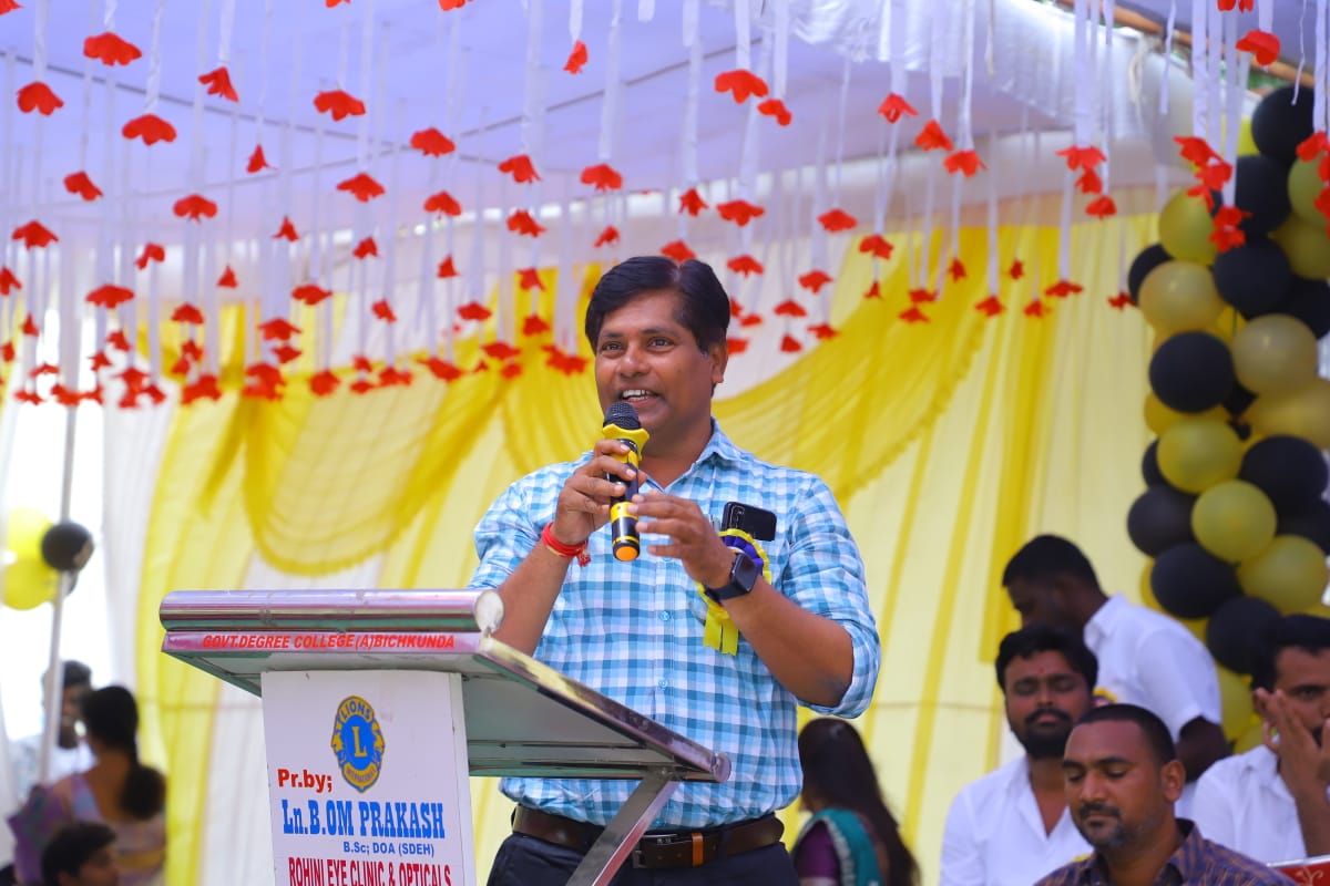 ప్రభుత్వ డిగ్రీ కళాశాలలో స్వాగత సంబరం ….