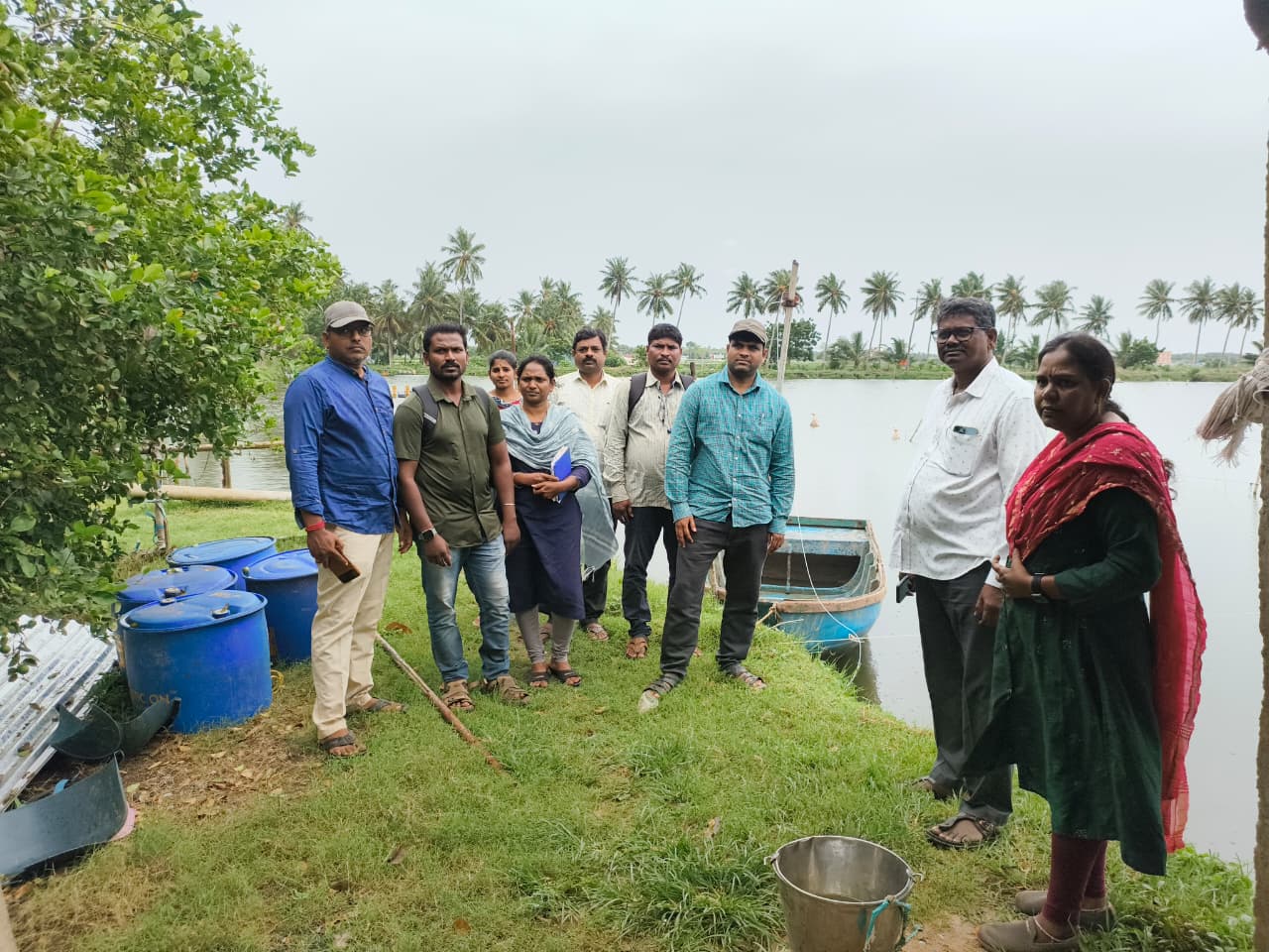 కాట్రేనికోన మండలం లో విజిలెన్స్ అండ్ ఎన్ఫోర్స్మెంట్ బృందం ఆకస్మిక తనికి .