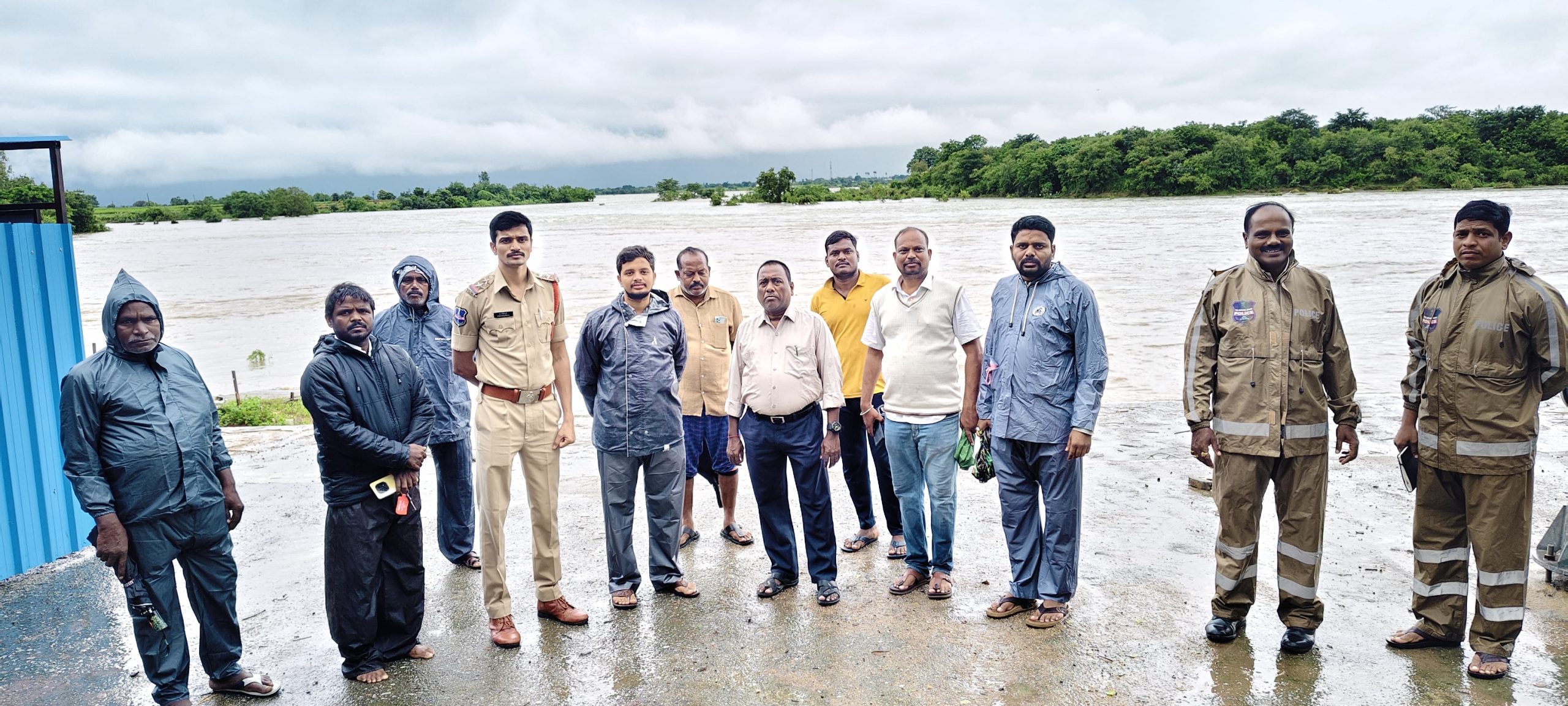 ఏర్గట్లమండలంలోని ప్రజలు అప్రమత్తంగా ఉండాలి-తహసీల్దార్ మల్లయ్య
