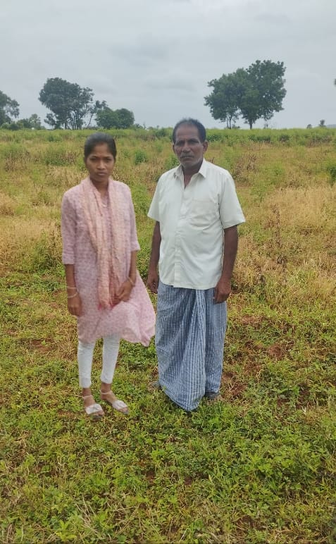మా వ్యవసాయ పొలంకి అధికారులు న్యాయం చేయాలి