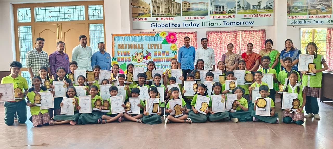 నేషనల్ లెవల్ ఫైన్ ఆర్ట్ కాంపిటీషన్ లో గ్లోబల్ విద్యార్థుల ప్రతిభ
