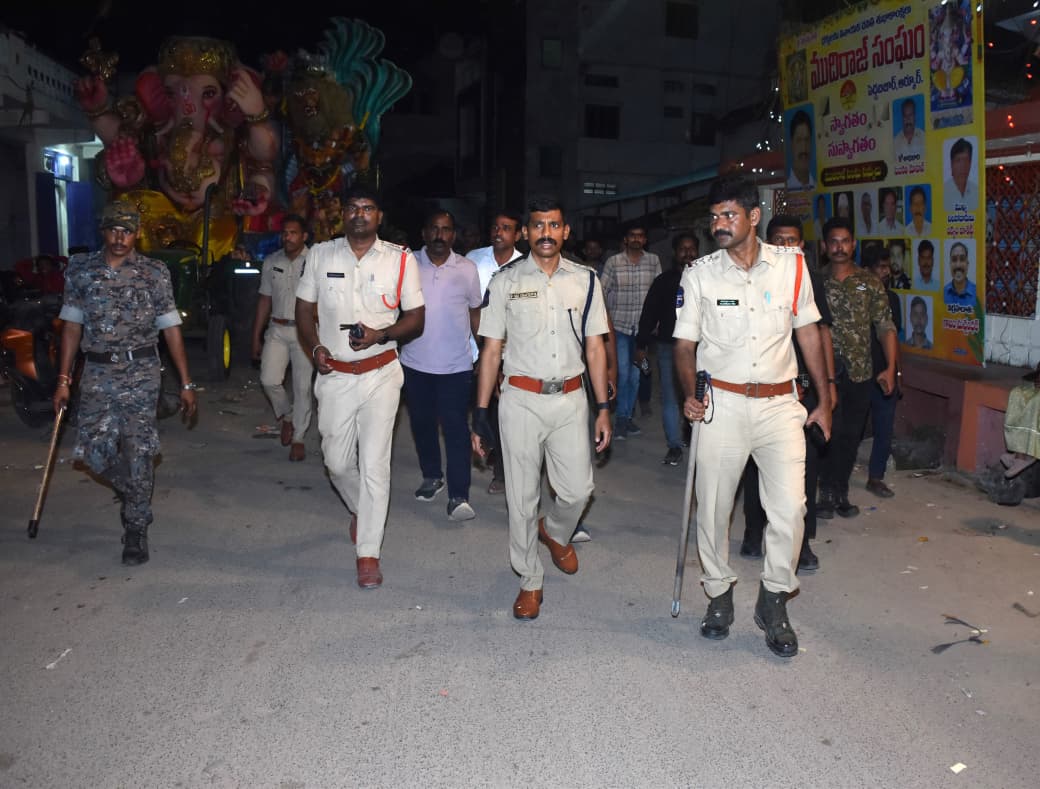 ప్రశాంతంగా ముగిసిన గణేష్ నిమజ్ఞం ..!