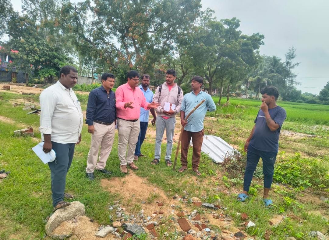 బాధిత రైతులకు చేయూత