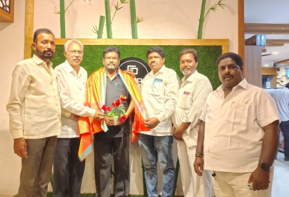 అభ్యుదయ కవి తూముల శ్రీనివాస్ కి జాతీయ బీసీ సంక్షేమ సంఘం ఆత్మీయ సత్కారం