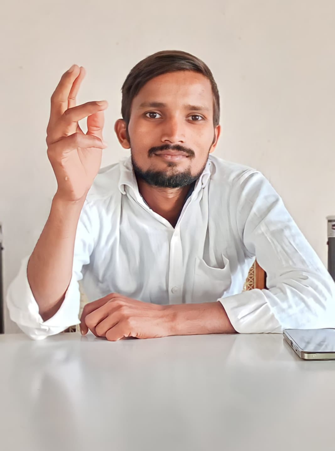 వీధి దీపాలు వెలుగక గ్రాస్థుల అవస్థలు పట్టించుకోని అధికారులు