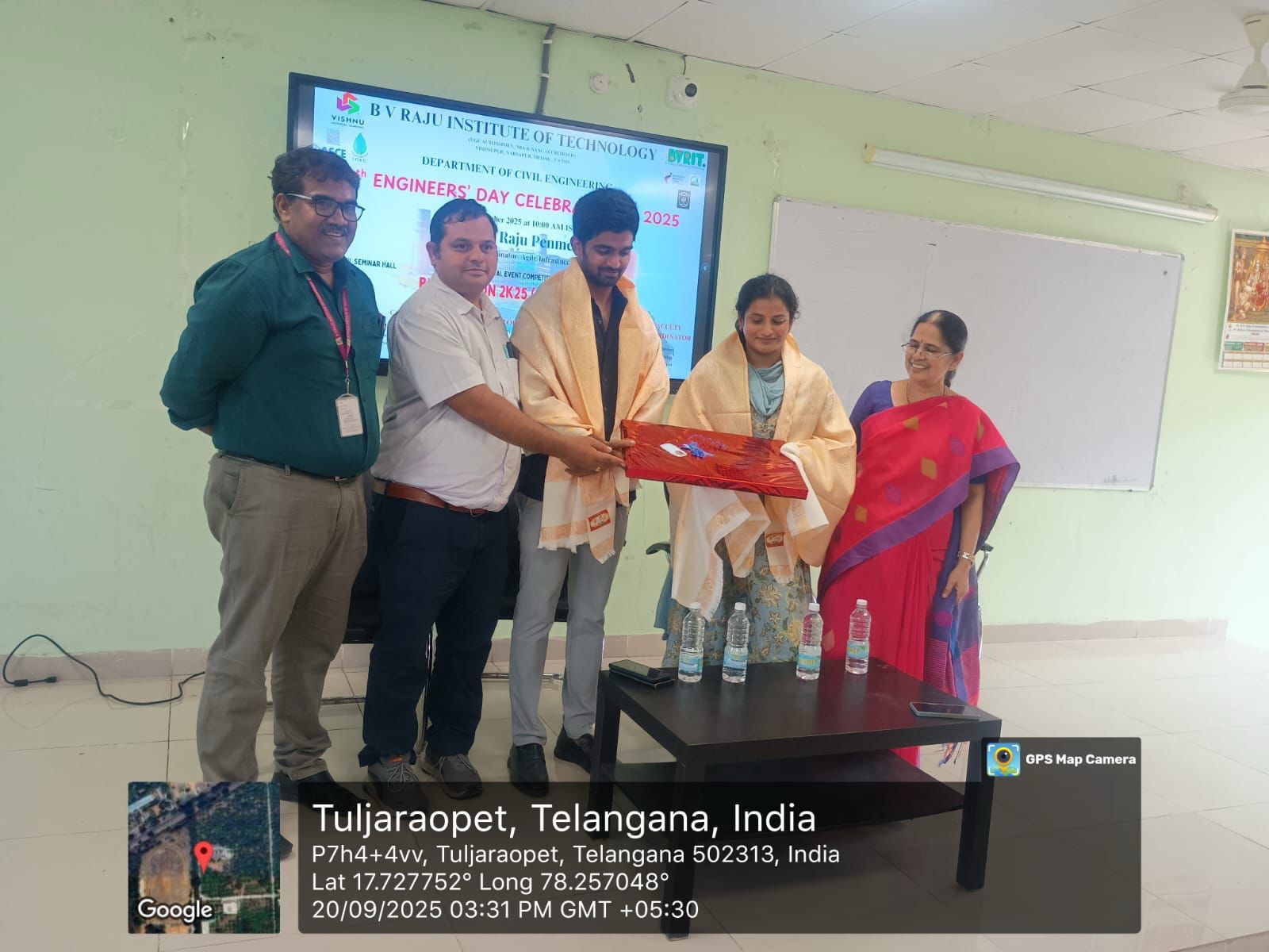 బివిఆర్‌ఐటి కళాశాలలో ఘనంగా ఇంజినీర్ల దినోత్సవం