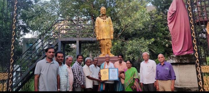 వండర్ బుక్ ఆఫ్ రికార్డులు చోటు దక్కిoచుకున్న ఎన్నవెల్లి రాజమౌళి