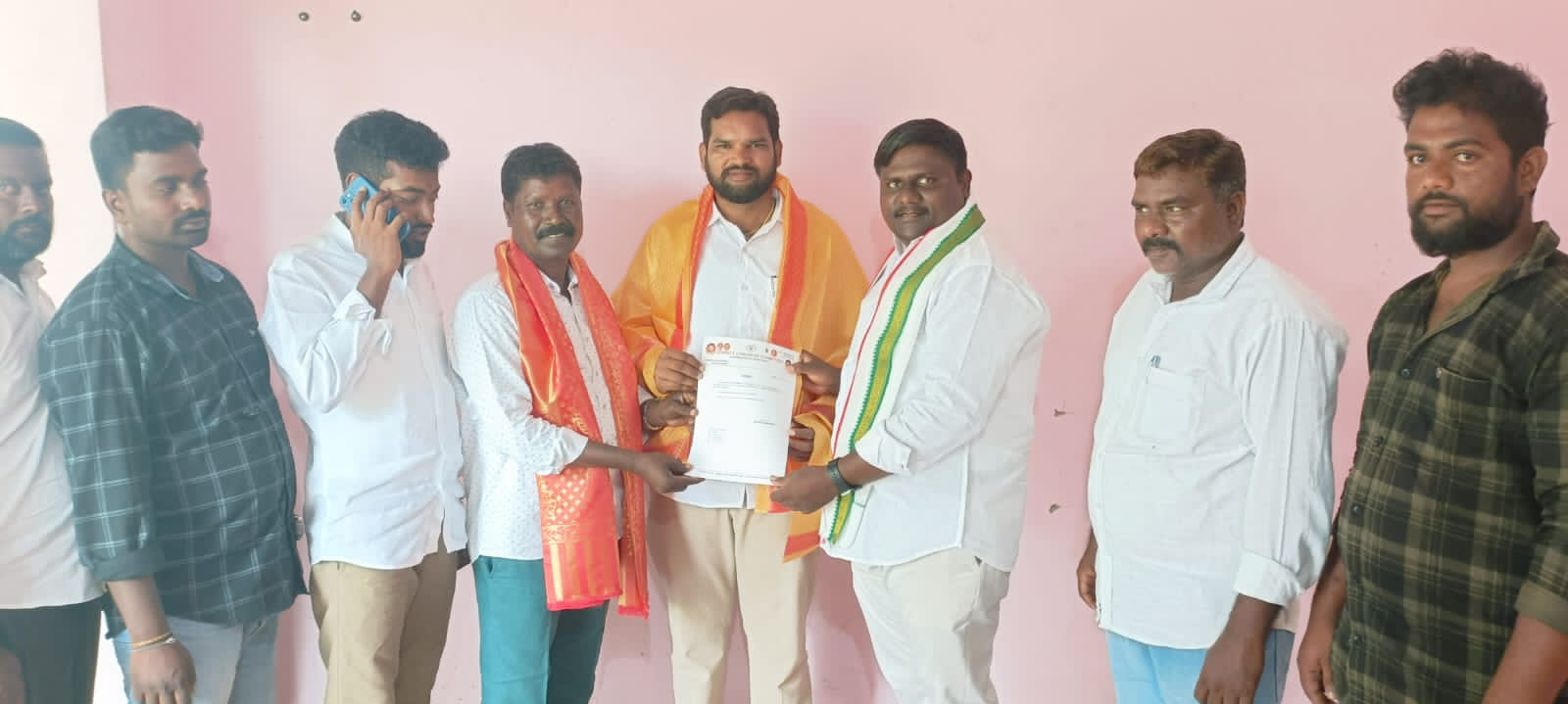 .శాయంపేట మండల కాంగ్రెస్ కమిటీ ఎస్సీ సెల్ అధ్యక్షుడిగా బొమ్మకంటి శ్రీకాంత్