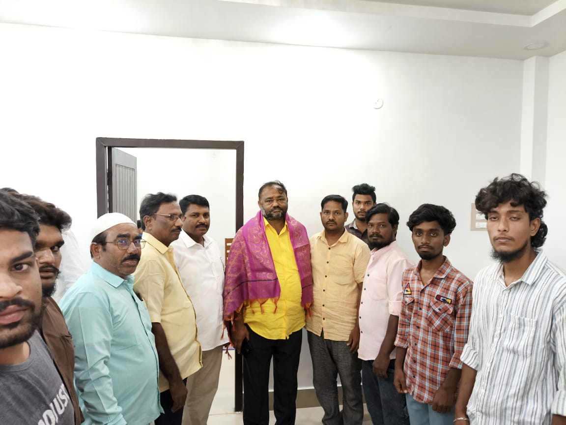 నాగిరెడ్డిపల్లె జండామాను వీధి ఉరుసు మహోత్సవానికి చమ్మర్థి జగన్ మోహన్ రాజు కి ఆహ్వానం