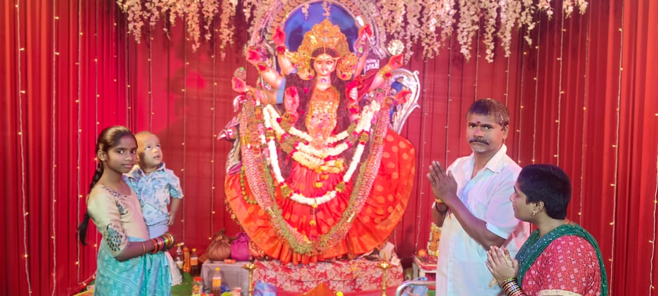 చుంచనకోట గ్రామంలో దుర్గామాత నవరాత్రి ఉత్సవాలు