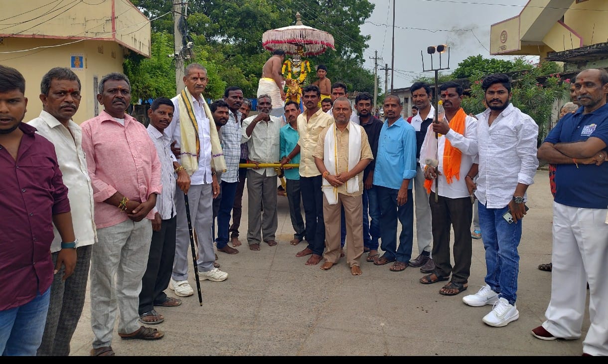 శాయంపేటలో వైభవంగా దసరా ఉత్సవాలు.