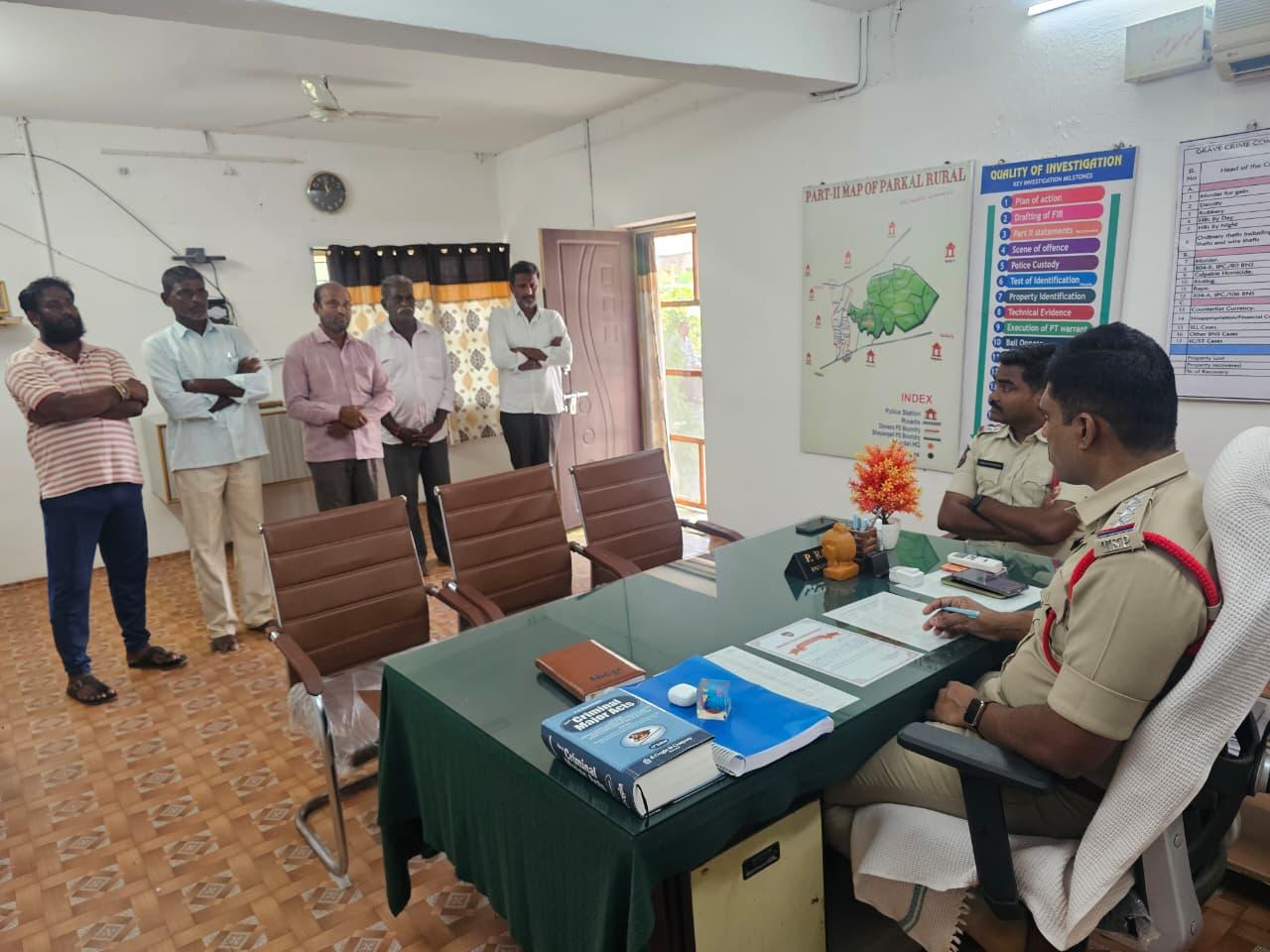 చట్టవ్యతిరేక కార్యక్రమానికి పాల్పడితే కఠిన చర్యలు తప్పవు సీఐ పి రంజిత్ రావు