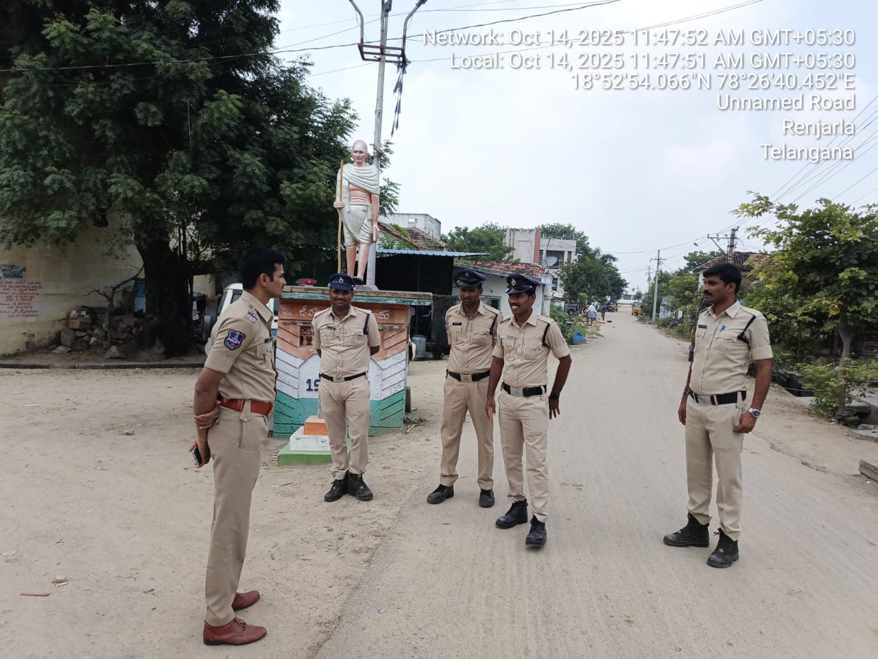 తోర్తి గ్రామంలో అట్రాసిటీ కేసు నేపథ్యంలో ఉద్రిక్తతలుపోలీసుల పికెటింగ్ -ఎస్సై పడాల రాజేశ్వర్