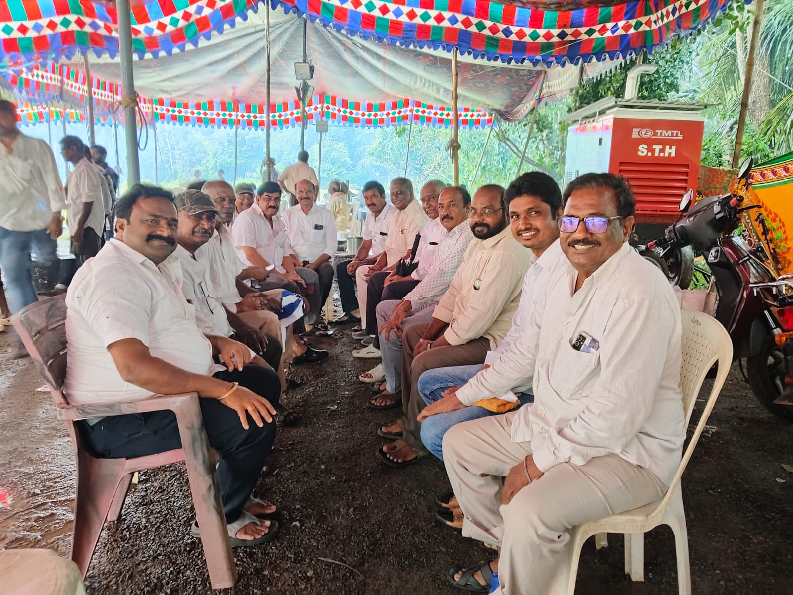 చెయ్యేరులో భారీ అన్న సమారాధన