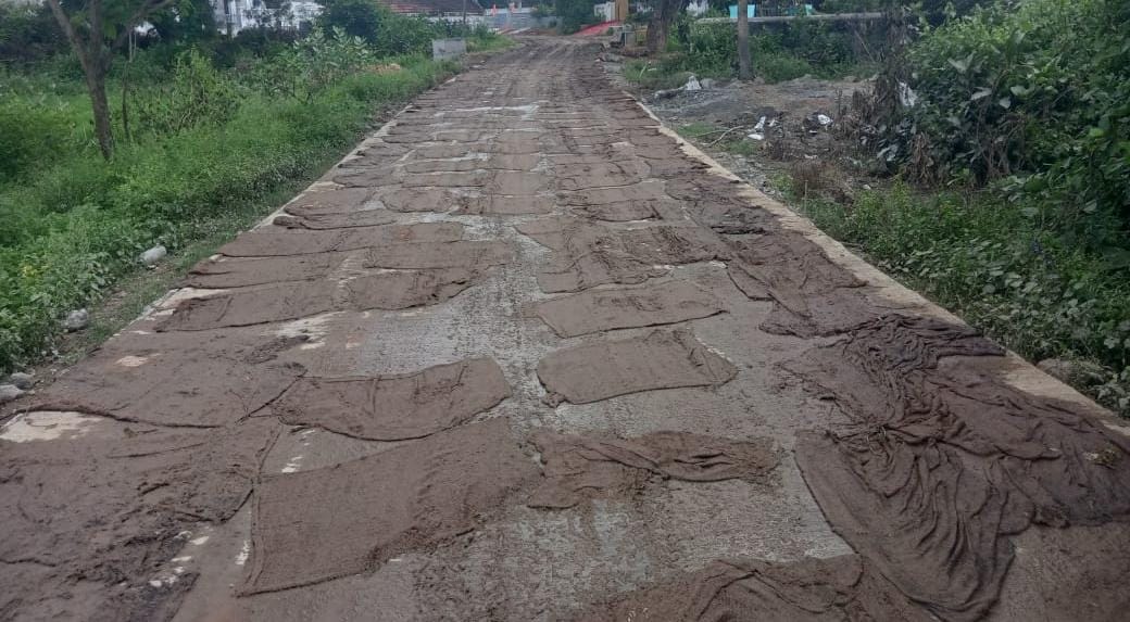 వల్లాపురం-నారాయణపురం రోడ్డుకు మహర్దశ