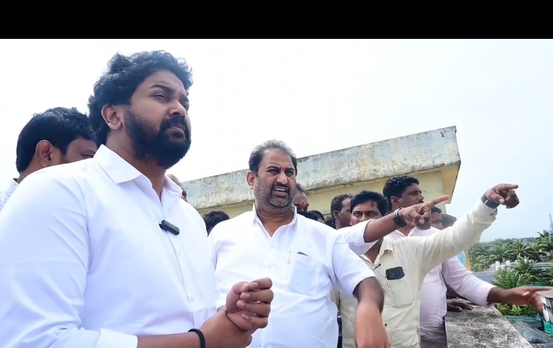 భైరవపాలెం పునరావాస కేంద్రంలో ఏర్పాట్లను పరిశీలించిన ఎంపీ హరీష్ బాలయోగి…